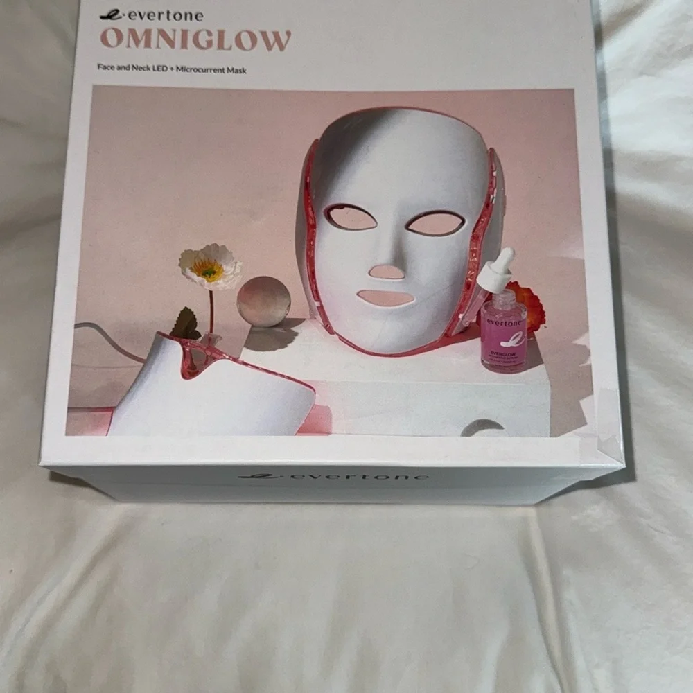 Great used condition, Evertone OMNIGLOW LED FACE & Neck mask. 7 LED colors - Picture 6 of 12